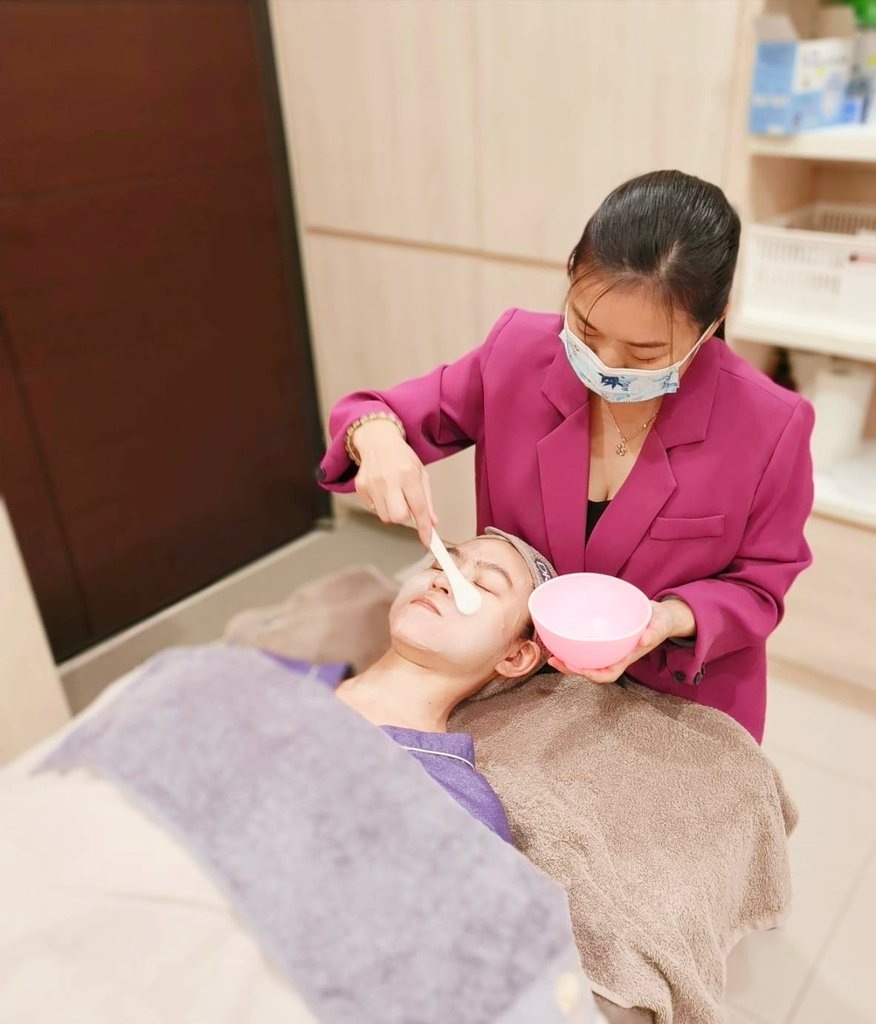 八里清粉刺、八里做臉激推王宥尹美容spa專業無痛清粉刺優質店
