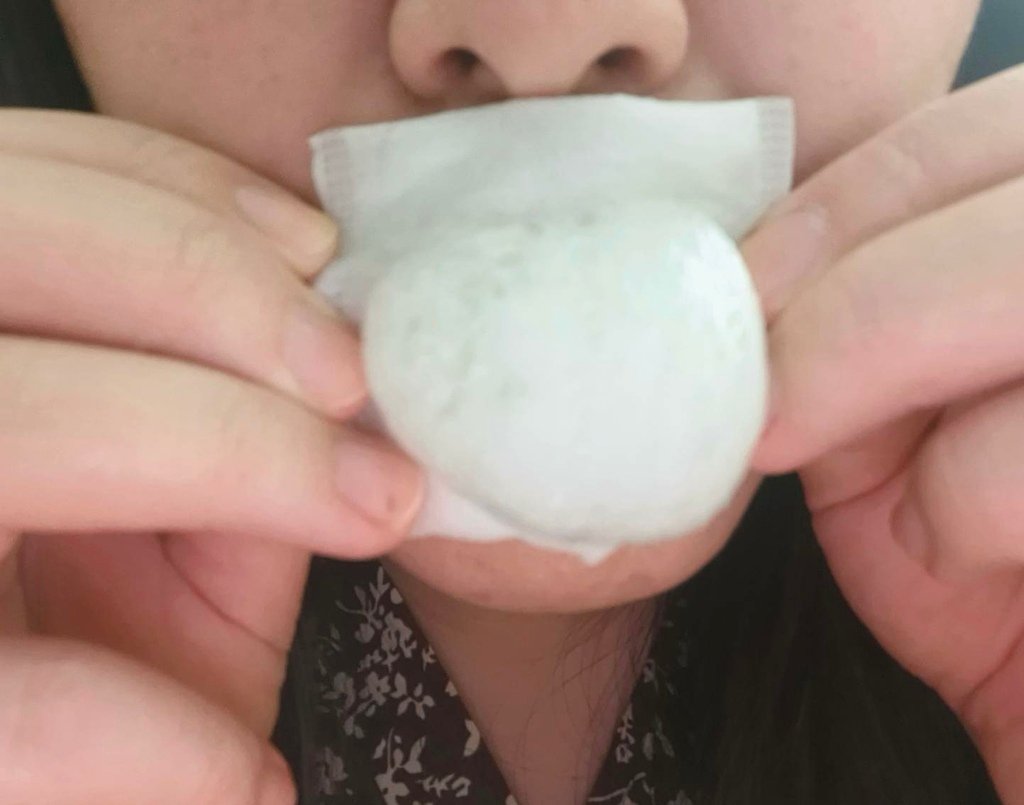 韓國無瑕裸妝推薦好物│AGE20&apos;S 爆水粉餅│Odette