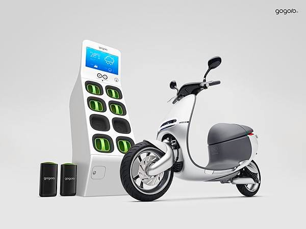 Gogoro-Family-Shot_300dpi.jpg