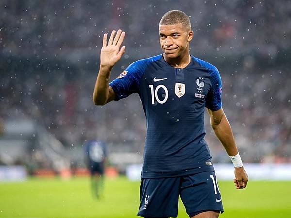 姆巴佩（Kylian Mbappé）