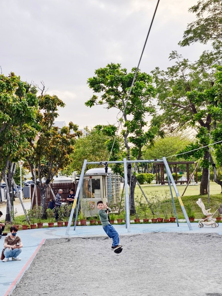【台南住宿】樂雅軒飯店親子入住心得｜附近景點林默娘公園、港濱