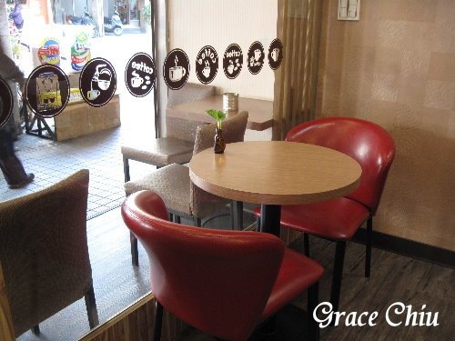 Daily coffee %26; tea 得意咖啡茶飲（萬華）