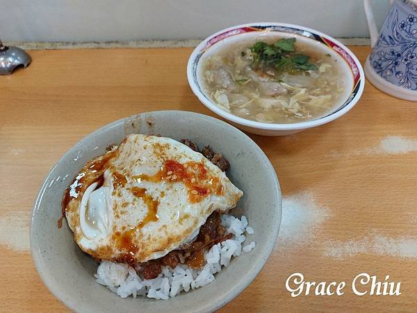 天天利 滷肉飯 蚵仔煎 西門町美食 台灣小吃