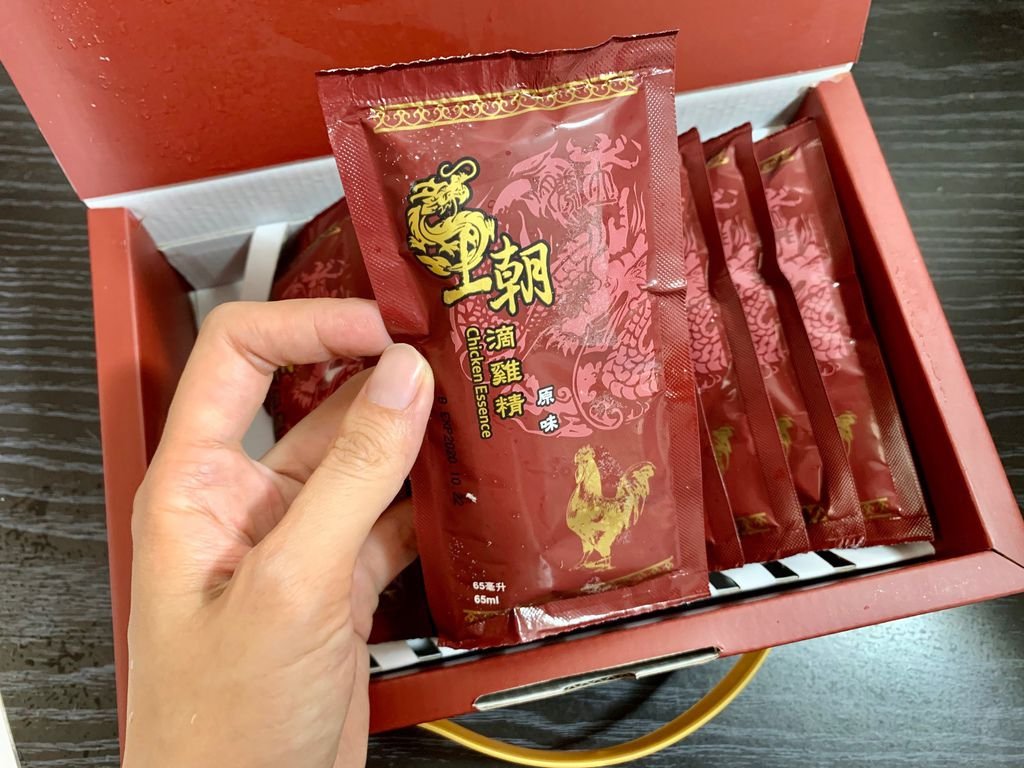 女人知己試用大隊、王朝滴雞精、王朝滴雞精是慶豐冷凍實業有限公司旗下產品、HACCP及ISO22000國際雙認證、國際品牌、醫院駐點品牌、嚴選CAS牧場雞隻
