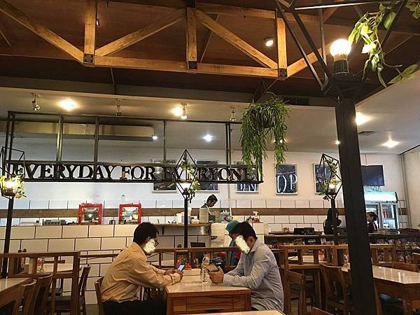 【食】印尼雅加達★EASTERN KOPI TM★平價中式料理、熱炒、港式點心