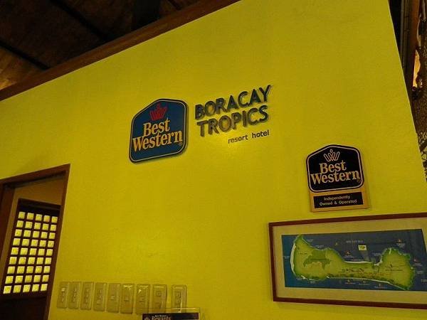 【住】菲律賓長灘島★Best Western Boracay Tropics Resort★Boracay飯店。渡假風。有游泳池