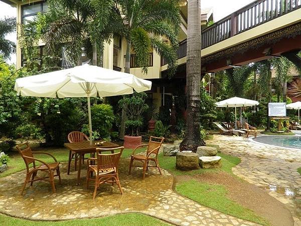 【住】菲律賓長灘島★Best Western Boracay Tropics Resort★Boracay飯店。渡假風。有游泳池