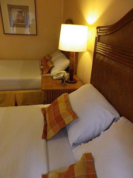 【住】菲律賓長灘島★Best Western Boracay Tropics Resort★Boracay飯店。渡假風。有游泳池