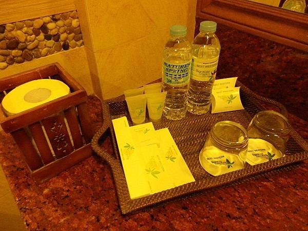 【住】菲律賓長灘島★Best Western Boracay Tropics Resort★Boracay飯店。渡假風。有游泳池