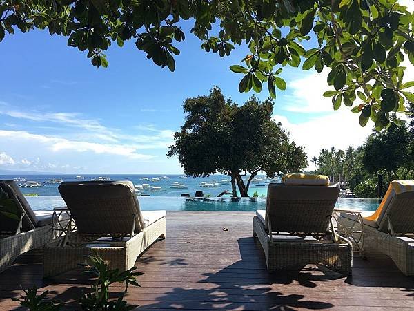 【宿】菲律賓薄荷島★Bohol Island薄荷島(Panglao邦勞島)住宿。AMORITA Resort。無邊際泳池。飯店直達海攤★海島觀光。自助旅行