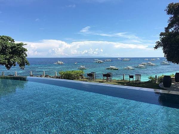 【宿】菲律賓薄荷島★Bohol Island薄荷島(Panglao邦勞島)住宿。AMORITA Resort。無邊際泳池。飯店直達海攤★海島觀光。自助旅行