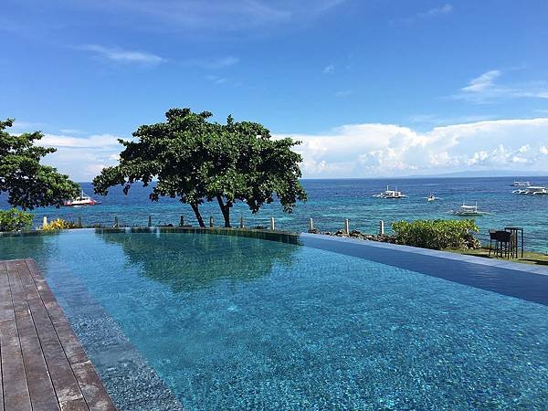 【宿】菲律賓薄荷島★Bohol Island薄荷島(Panglao邦勞島)住宿。AMORITA Resort。無邊際泳池。飯店直達海攤★海島觀光。自助旅行