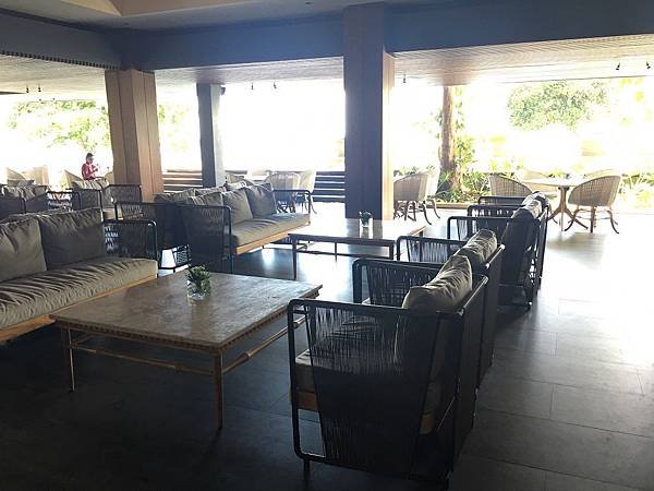【宿】菲律賓薄荷島★Bohol Island薄荷島(Panglao邦勞島)住宿。AMORITA Resort。無邊際泳池。飯店直達海攤★海島觀光。自助旅行