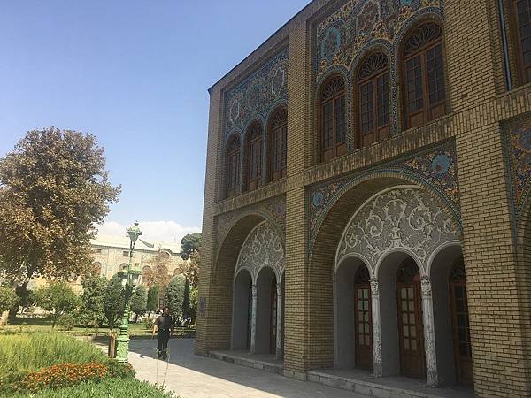 【遊】伊朗德黑蘭★古列斯坦宮Golestan Palace。市集Reza Great Bazaar★Iran。Tehran。伊朗自由行。德黑蘭景點