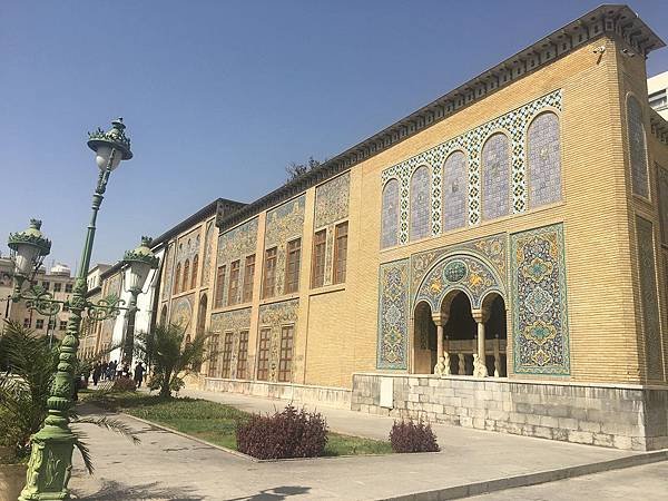 【遊】伊朗德黑蘭★古列斯坦宮Golestan Palace。市集Reza Great Bazaar★Iran。Tehran。伊朗自由行。德黑蘭景點
