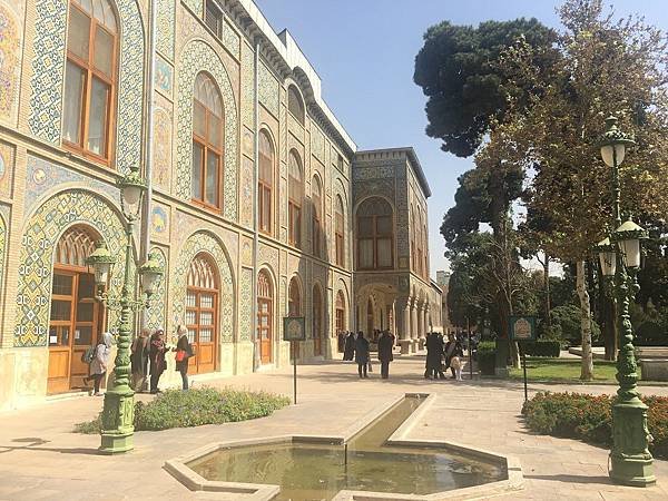 【遊】伊朗德黑蘭★古列斯坦宮Golestan Palace。市集Reza Great Bazaar★Iran。Tehran。伊朗自由行。德黑蘭景點