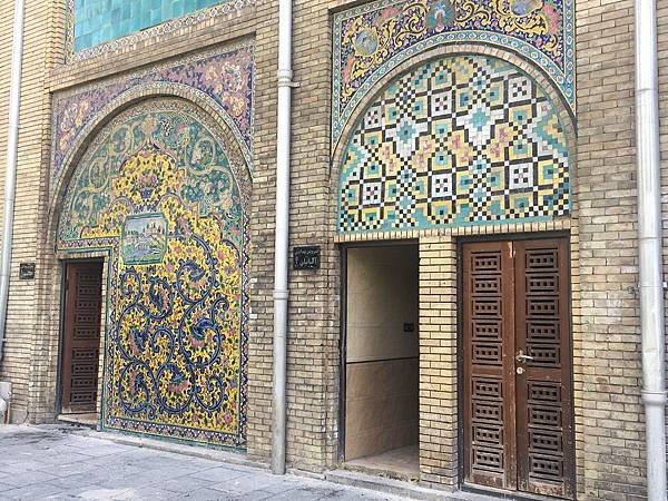 【遊】伊朗德黑蘭★古列斯坦宮Golestan Palace。市集Reza Great Bazaar★Iran。Tehran。伊朗自由行。德黑蘭景點