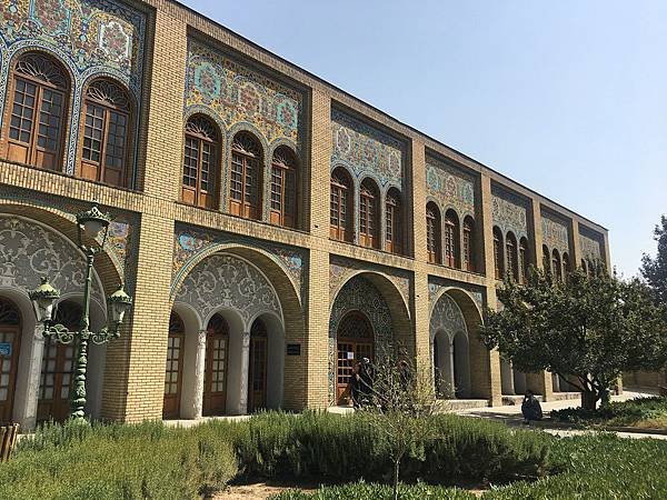 【遊】伊朗德黑蘭★古列斯坦宮Golestan Palace。市集Reza Great Bazaar★Iran。Tehran。伊朗自由行。德黑蘭景點