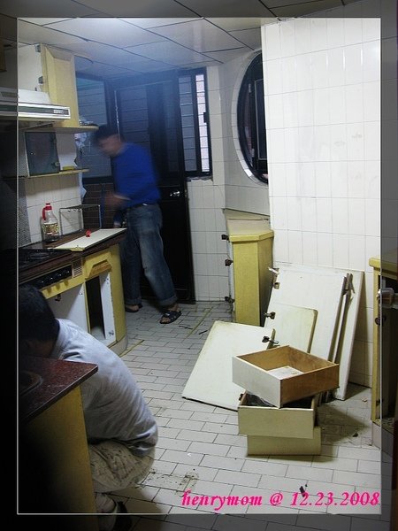 20081225_4kitchen.jpg