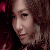 Tiffany 06 (20).png