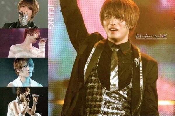 TOHOSHINKI 4th LIVE TOUR 2009 -The Secret Code- Final in Tokyo Dome DVD 內頁掃圖 7.jpg