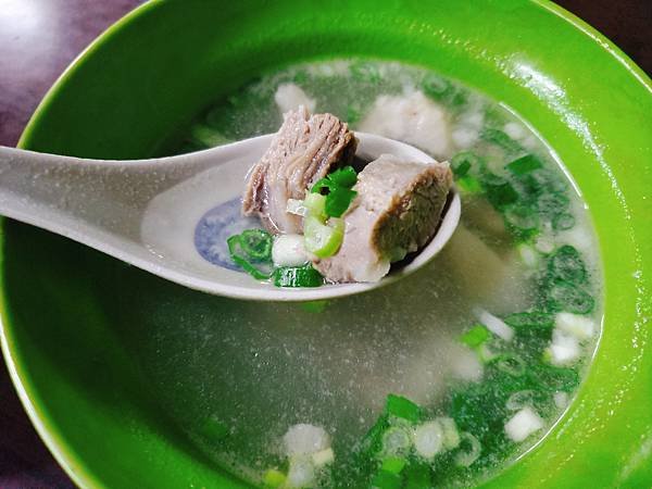 加油添醋 烏醋乾麵 骨仔肉湯