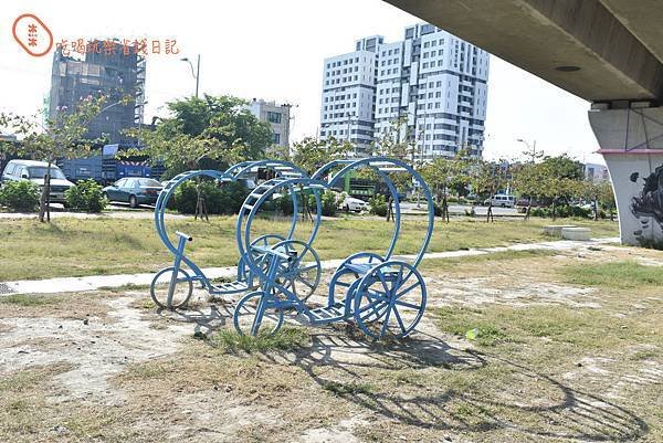 彰化龍登公園橋下3D繪畫12.jpg