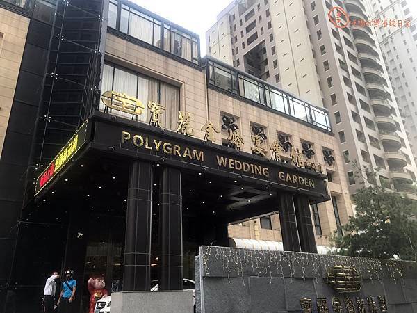 台中黑鍋港式海鮮鍋物1.jpg