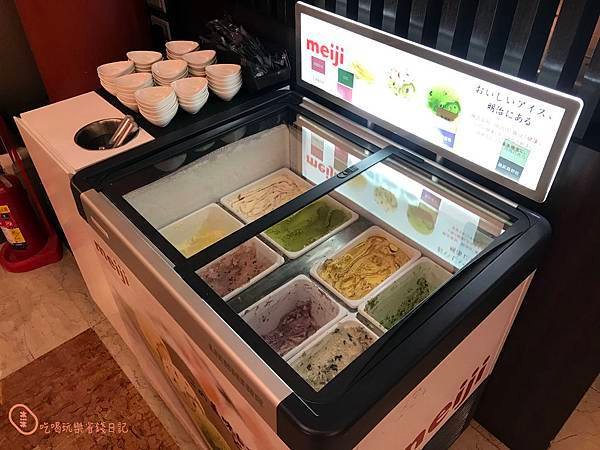 台中黑鍋港式海鮮鍋物10.jpg