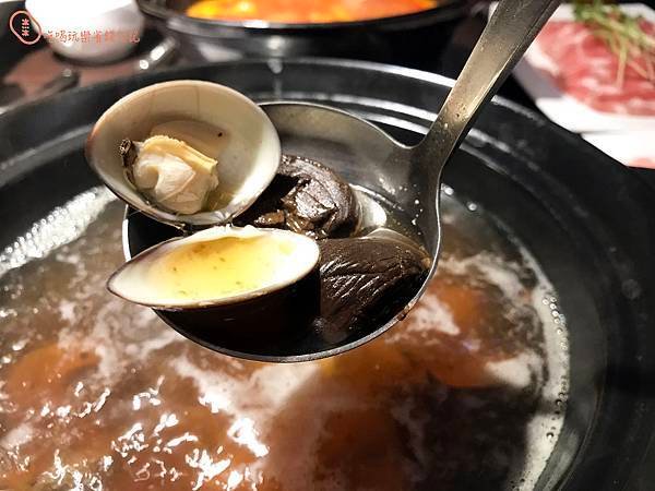 台中黑鍋港式海鮮鍋物30.jpg