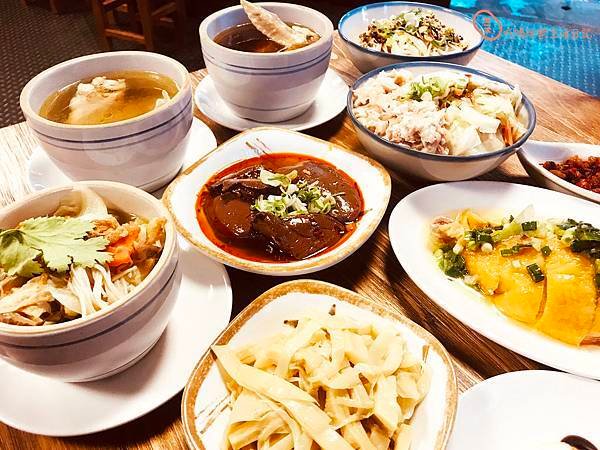 板橋兩津號雞肉飯22.jpg