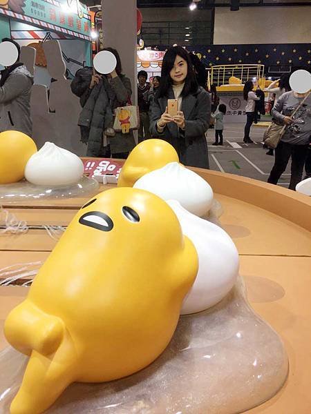 蛋黃哥懶得展