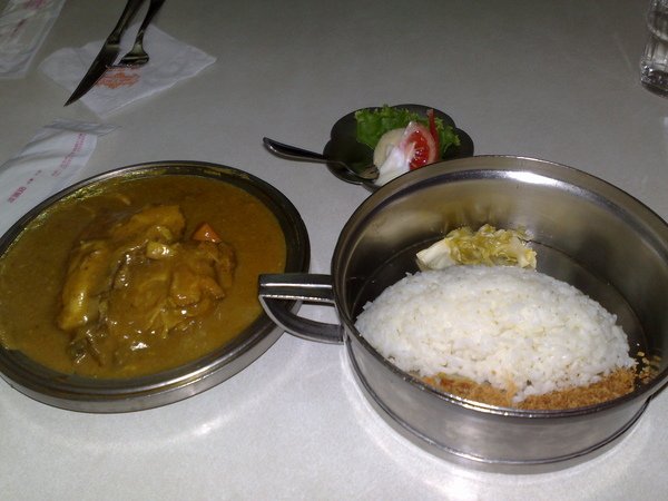 雞排咖哩飯.jpg