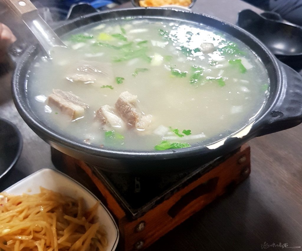 |台北|【板橋區❤小喬新疆羊肉串】純推清燉羊肉湯 (品嚐至2