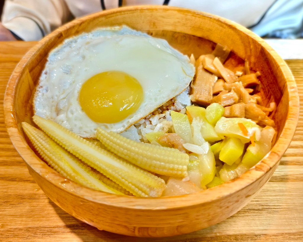 |台北|【蘆洲區❤初Man】推辣味小菜與雞湯麵 (品嚐至 2