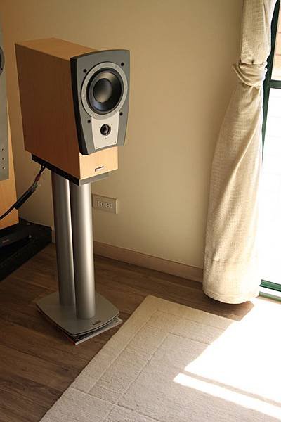 Dy-C1-015.jpg