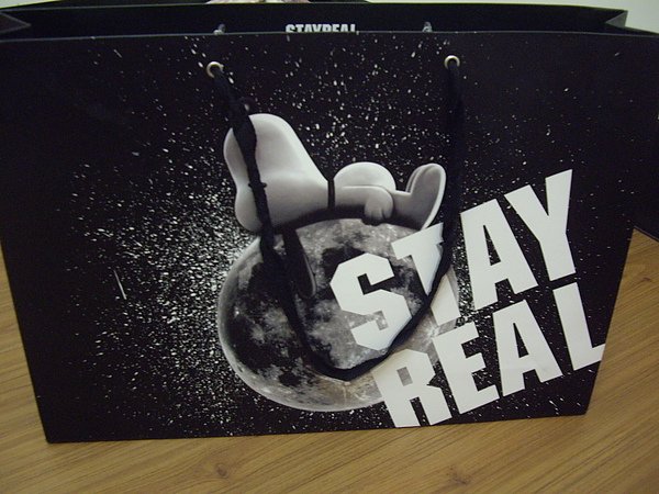 StayReal  &gt;///&lt;