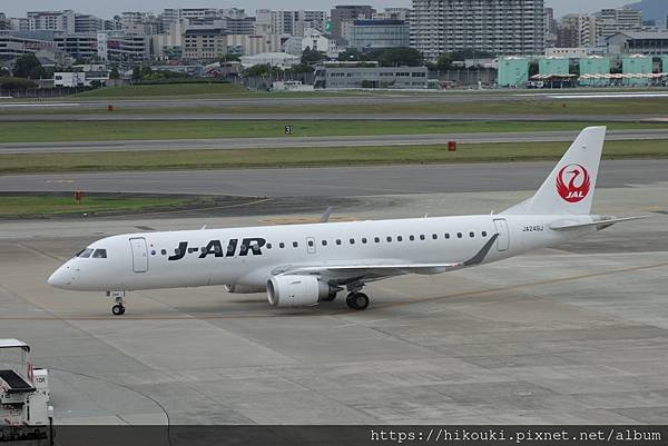 20171018  巴西嬌娃E-Jet滿場飛舞的大阪伊丹空港