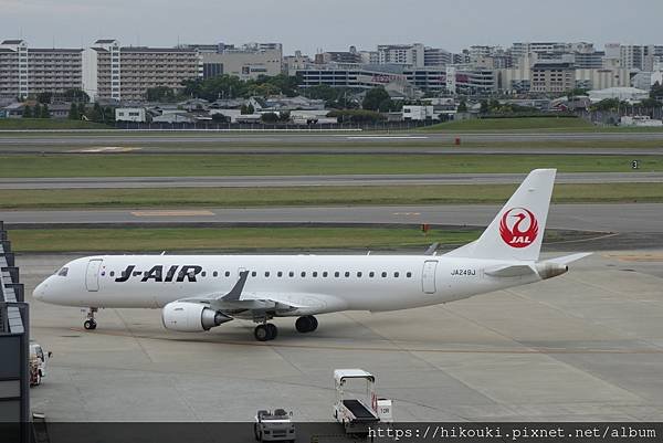 20171018  巴西嬌娃E-Jet滿場飛舞的大阪伊丹空港