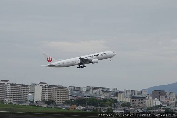 20171018  巴西嬌娃E-Jet滿場飛舞的大阪伊丹空港