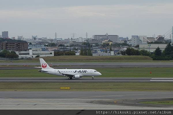 20171018  巴西嬌娃E-Jet滿場飛舞的大阪伊丹空港