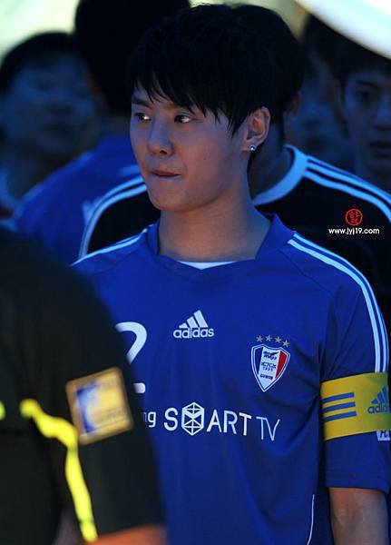 dce09e783d719a2441a9ad4a.jpg