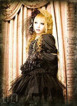 HIZAKI05.jpg