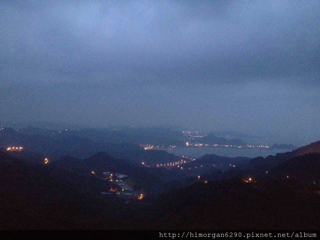 九份馬克村莊3樓陽台夜景-1