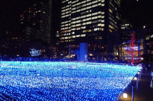 東京中城　(東京ミッドタウン)