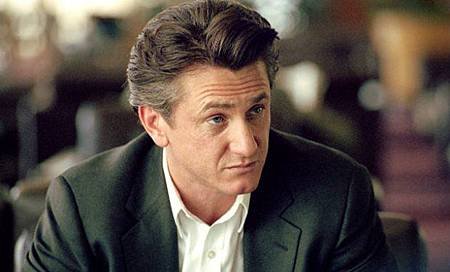 04.The Gunman.jpg