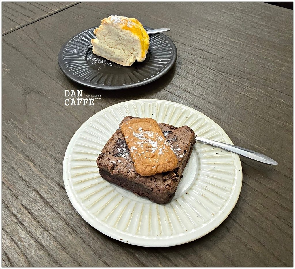 【高雄/咖啡】◆DAN CAFFÈ◆河堤社區小小文青咖啡館