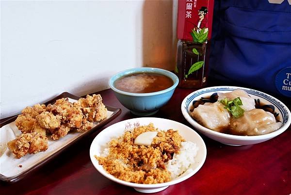 永康商圈美食-台南起家的府城台南美食，蝦仁肉丸/米糕/碗粿，