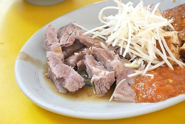 蘆洲美食-大象切仔麵，近三民高中捷運站&lt;草&gt;