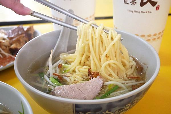 蘆洲美食-大象切仔麵，近三民高中捷運站&lt;草&gt;